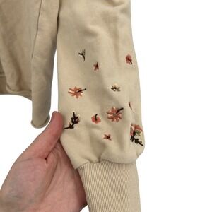 Embroidered Sleeve Sweatshirt L Beige Cropped Cozy Cottagecore Indie‎ Boho